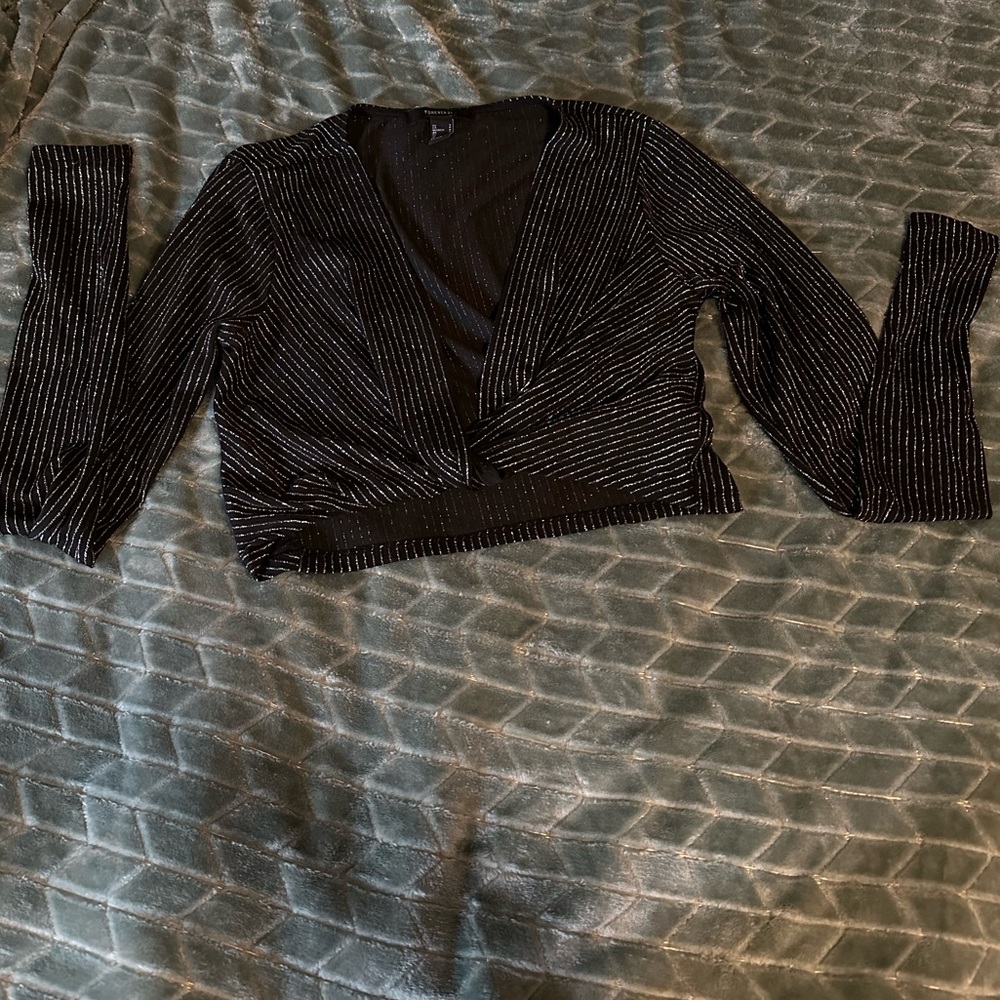 Forever 21 long sleeve crop top